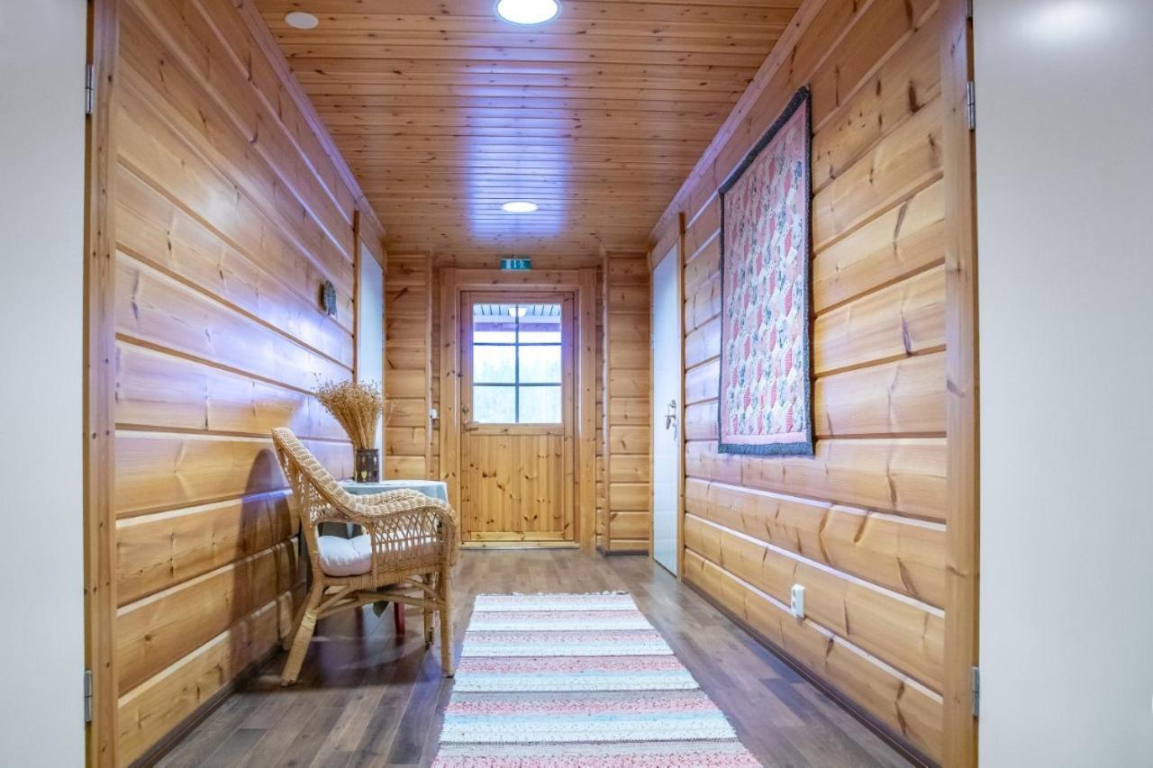 Guest House Haapaniemen Hirsikartano Iisalmi Exteriér fotografie
